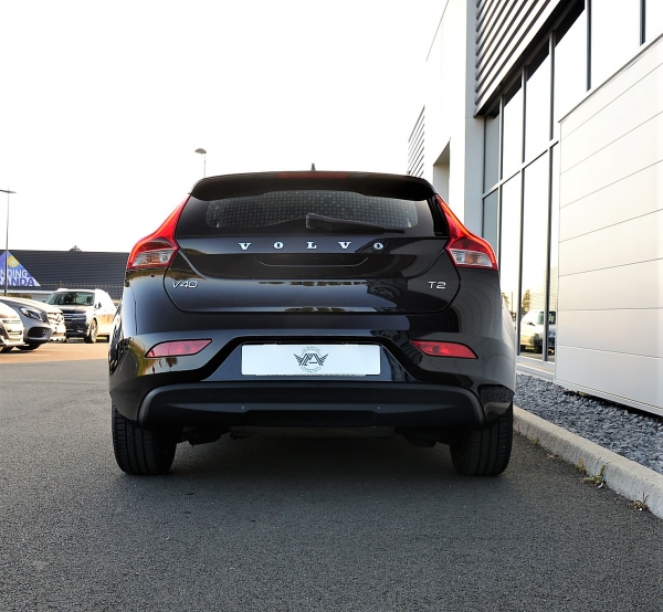  Volvo V40 T2 122CH SERIE LIMITEE ITEK EDITION 