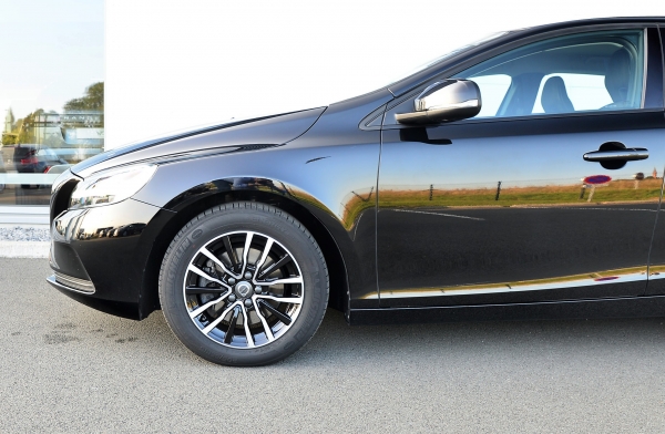 Volvo V40 T2 122CH SERIE LIMITEE ITEK EDITION 