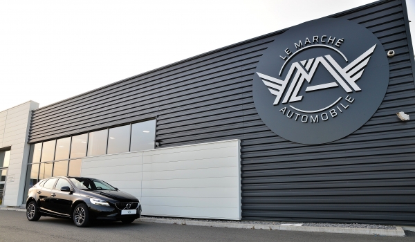  Volvo V40 T2 122CH SERIE LIMITEE ITEK EDITION 