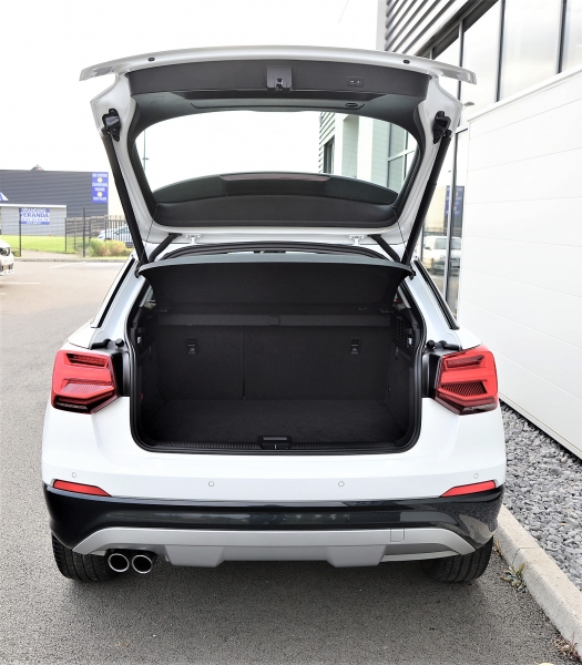 Audi Q2 TFSI 150 DESIGN LUXE S-TRONIC 