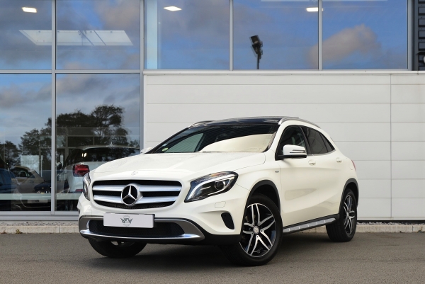 Mercedes GLA 220D 4MATIC ACTIVITY EDITION 