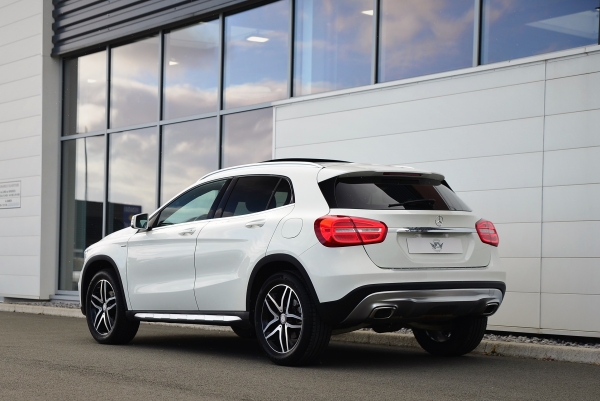 Mercedes GLA 220D 4MATIC ACTIVITY EDITION 