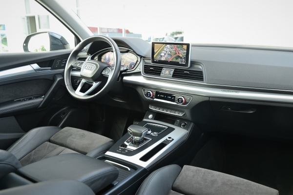 Audi Q5 TDI 190 QUATTRO AVUS S-TRONIC7