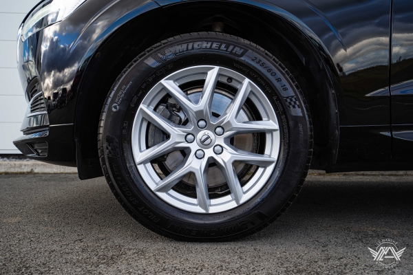  Volvo XC60 T8 TWIN ENGINE 390CH BUSINESS EXECUTIVE GEARTRONIC 8
