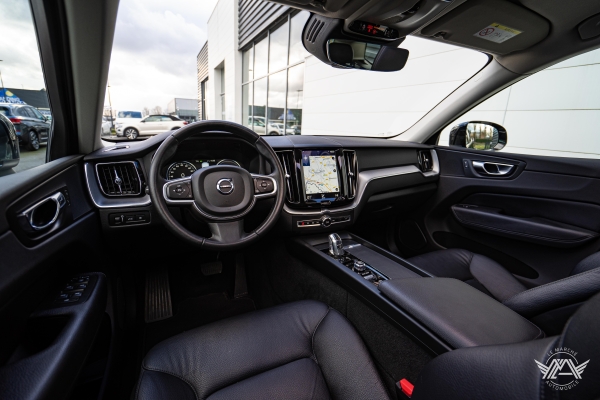  Volvo XC60 T8 TWIN ENGINE 390CH BUSINESS EXECUTIVE GEARTRONIC 8