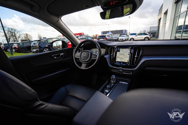  Volvo XC60 T8 TWIN ENGINE 390CH BUSINESS EXECUTIVE GEARTRONIC 8
