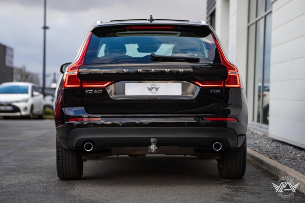  Volvo XC60 T8 TWIN ENGINE 390CH BUSINESS EXECUTIVE GEARTRONIC 8
