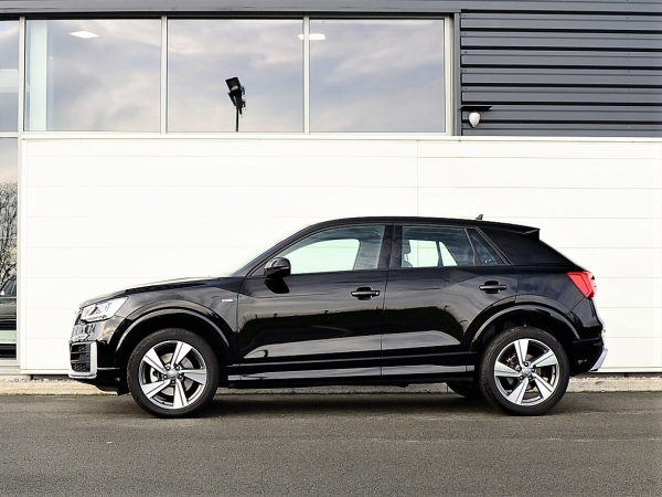 Audi Q2 TFSI 150 DESIGN LUXE PACK S LINE S-TRONIC 