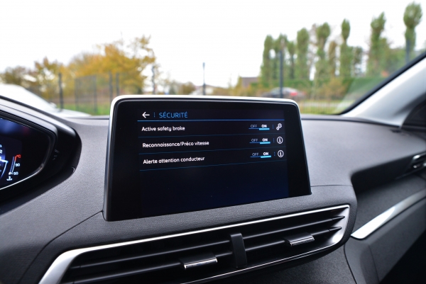 Peugeot 3008 BlueHDI 130ch S&S Crossway BVM6