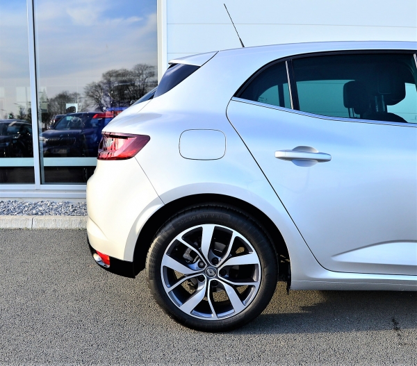 Renault MEGANE DCI 110 ENERGY INTENS BOSE EDITION