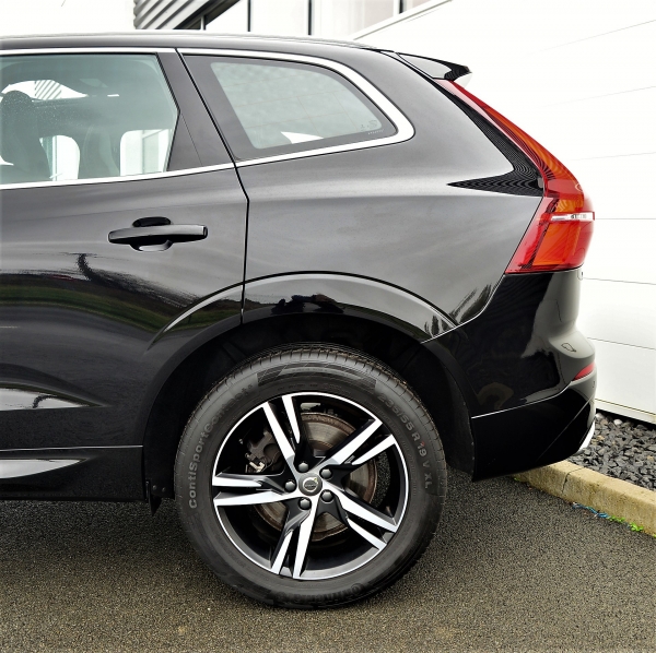  Volvo XC60 D4 190 CH R-DESIGN GEARTRONIC 8