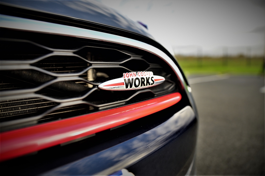 MINI JCW 231 CH EXCLUSIVE DESIGN BVAS