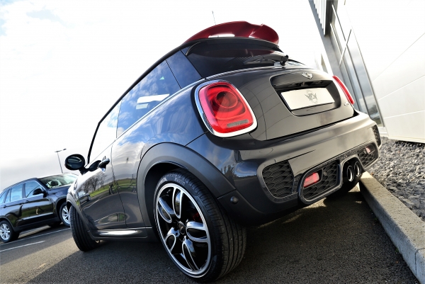 MINI JCW 231 CH EXCLUSIVE DESIGN BVAS