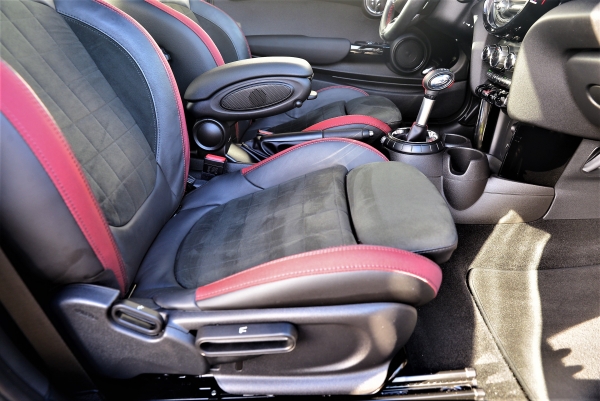 MINI JCW 231 CH EXCLUSIVE DESIGN BVAS