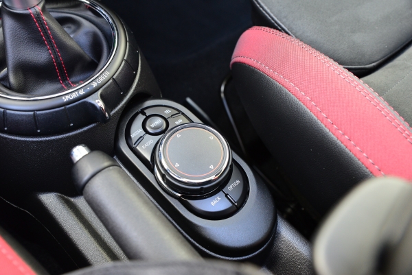 MINI JCW 231 CH EXCLUSIVE DESIGN BVAS