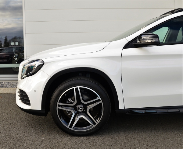 Mercedes GLA 200 FASCINATION 7G-DCT