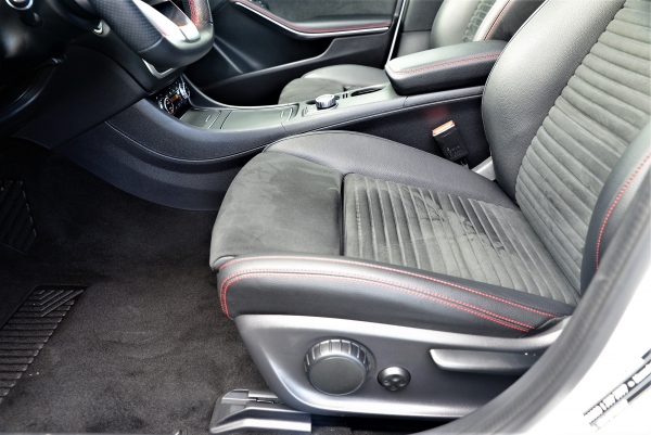 Mercedes GLA 200 FASCINATION 7G-DCT