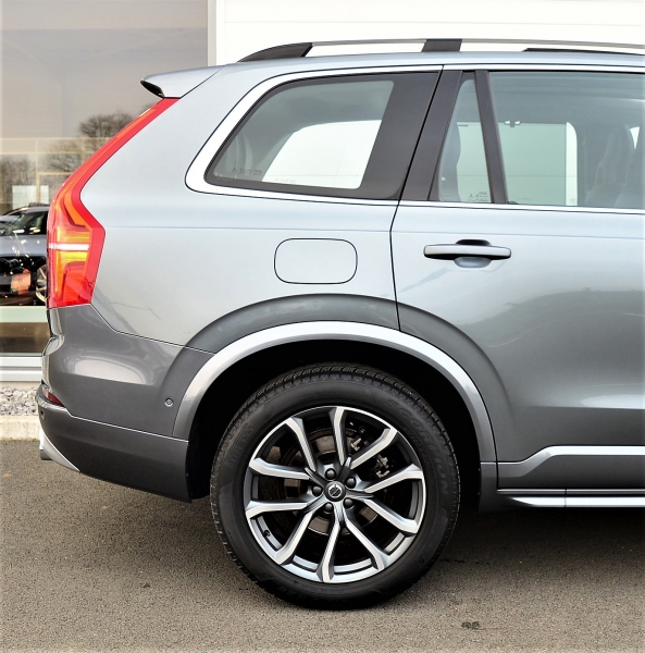 Volvo XC90 D4 190CH MOMENTUM GEARTRONIC 7P