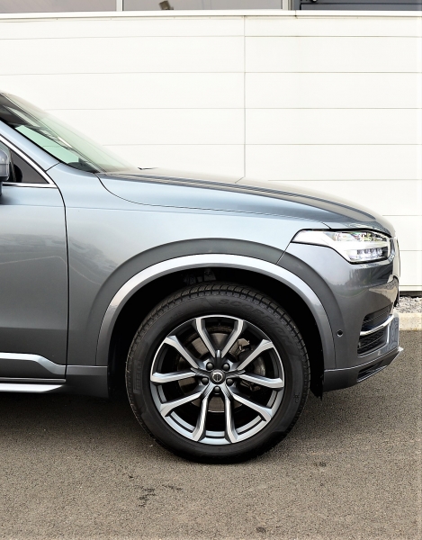 Volvo XC90 D4 190CH MOMENTUM GEARTRONIC 7P