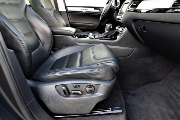  Volkswagen Volkswagen Touareg 3.0L 262ch Carat Edition Dsg8 4Motion