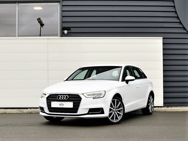 Audi A3 SPORTBACK 35 TDI 150 DESIGN LUXE S TRONIC 7