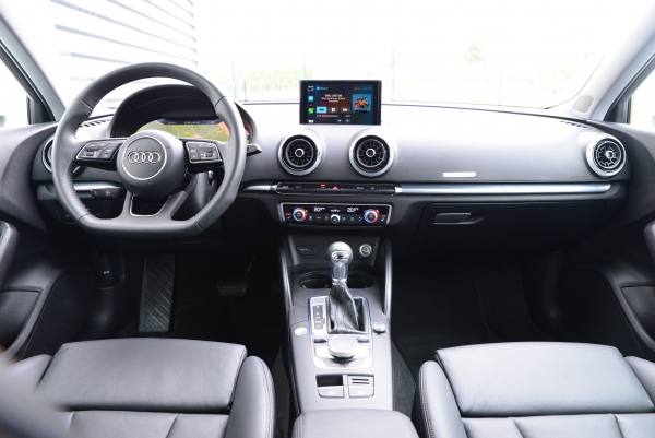 Audi A3 SPORTBACK 35 TDI 150 DESIGN LUXE S TRONIC 7