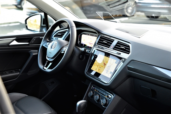  Volkswagen TIGUAN TDI 150 CARAT EXCLUSIVE DSG7