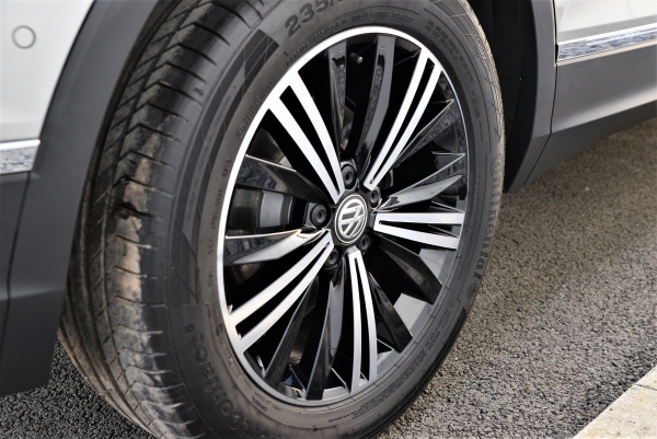  Volkswagen TIGUAN TDI 150 CARAT EXCLUSIVE DSG7