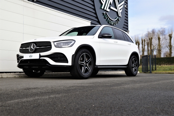 Mercedes GLC 220D 4MATIC AMG LINE LAUNCH EDITION 9G-TRONIC