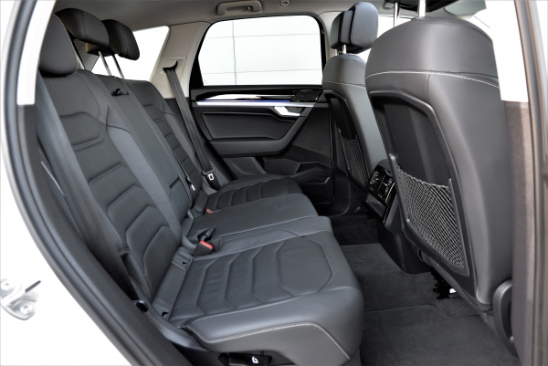  Volkswagen Touareg 231 ch AWD Carat Exclusive BVA8 Tiptronic