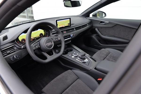 Audi A5 SPORTBACK 40 TFSI 190 S-TRONIC AVUS PACK S-LINE