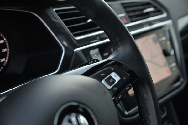  Volkswagen TIGUAN TDI 150 CARAT PACK R-LINE DSG7