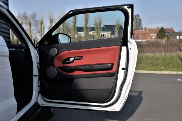 Land Rover Range Rover Evoque TD4 150 CH Dynamic BVA9