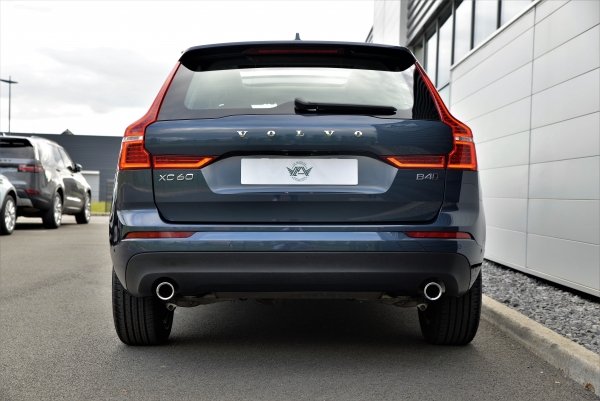  Volvo XC60 B4  AWD 197CH BUSINESS EXECUTIVE GEARTRONIC 8