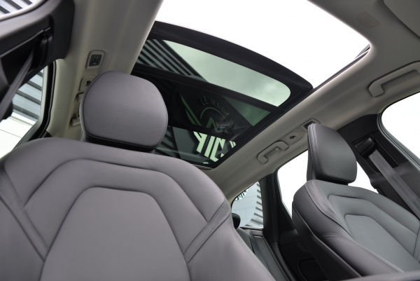  Volvo XC60 B4  AWD 197CH BUSINESS EXECUTIVE GEARTRONIC 8