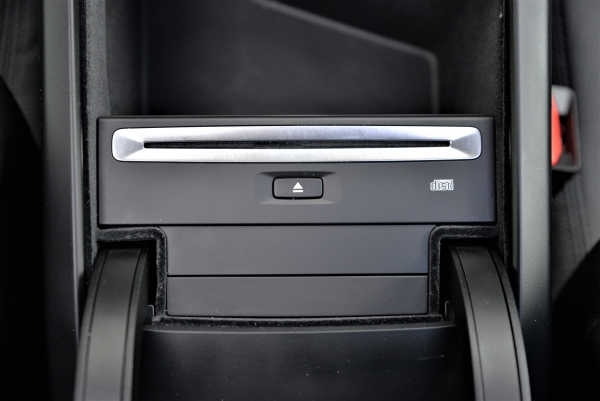  Volvo XC60 B4  AWD 197CH BUSINESS EXECUTIVE GEARTRONIC 8