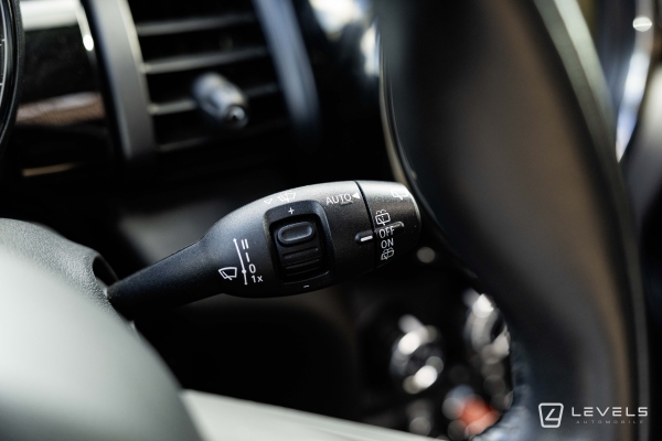 MINI ONE 102 CH EDITION BLACKFRIARS