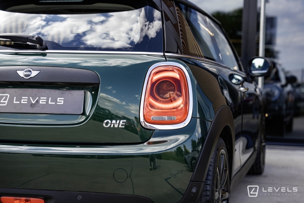 MINI ONE 102 CH EDITION BLACKFRIARS