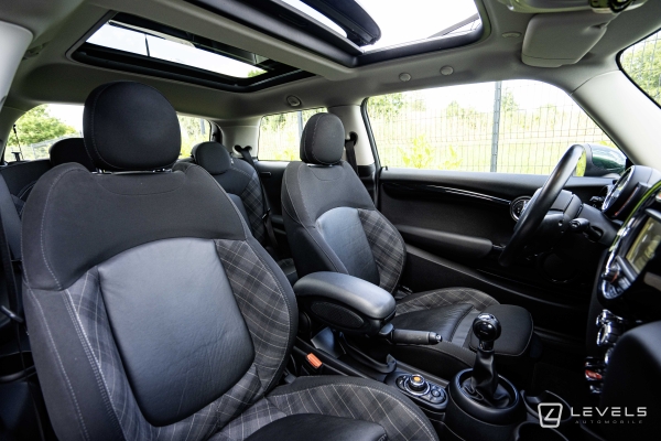 MINI ONE 102 CH EDITION BLACKFRIARS