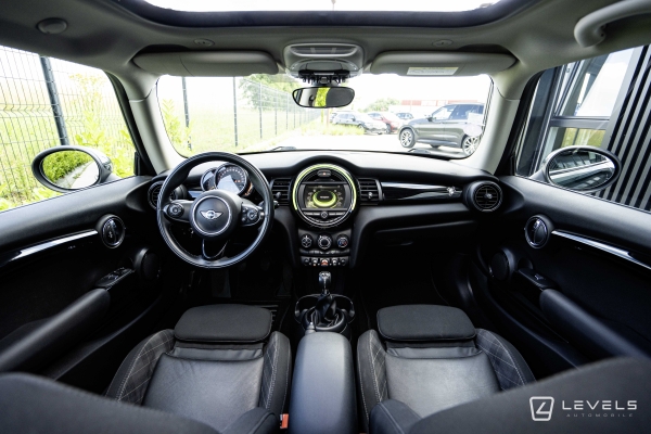 MINI ONE 102 CH EDITION BLACKFRIARS