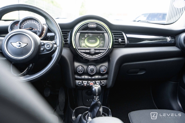MINI ONE 102 CH EDITION BLACKFRIARS