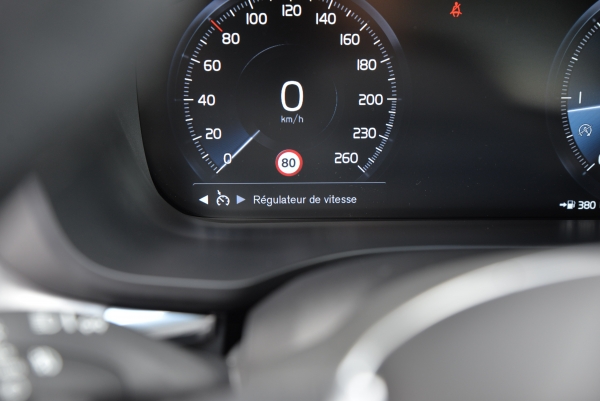  Volvo XC60 D4 190 CH BUSINESS EXECUTIVE BVA8