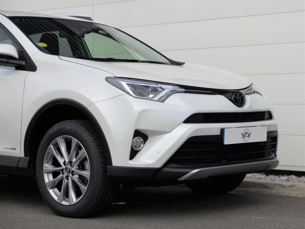 TOYOTA RAV4 143 D-4D DYNAMIC EDITION