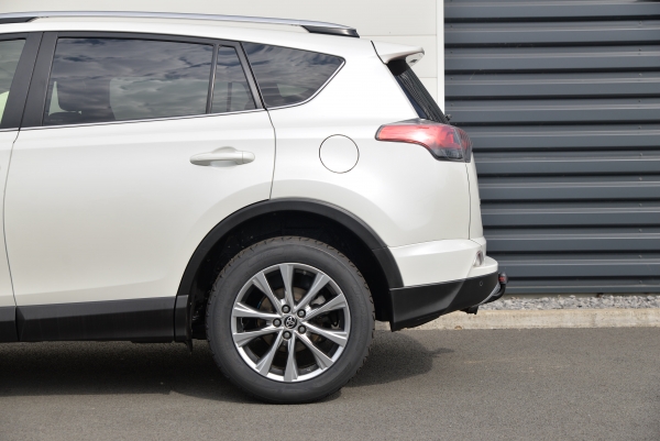 TOYOTA RAV4 143 D-4D DYNAMIC EDITION