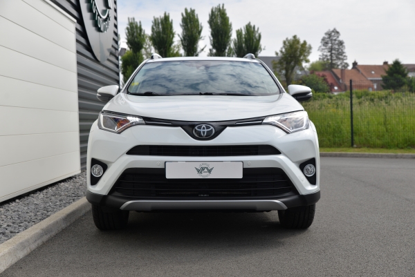 TOYOTA RAV4 143 D-4D DYNAMIC EDITION