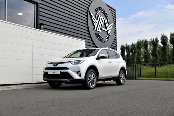 TOYOTA RAV4 143 D-4D DYNAMIC EDITION