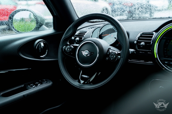 MINI CLUBMAN ONE 102ch Edition Kensington Bva6