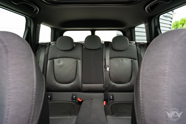 MINI CLUBMAN ONE 102CH HYDE PARK 