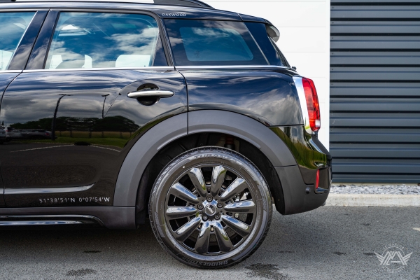 MINI COUNTRYMAN COOPER 136CH EDITION OAKWOOD BVA