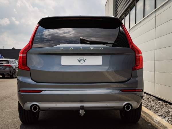  Volvo VOLVO XC90 D4 190 CH MOMENTUM GEARTRONIC 7 PLACES